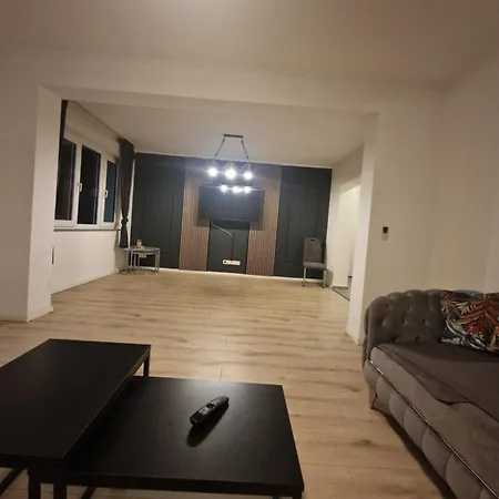 Big In Apartment *